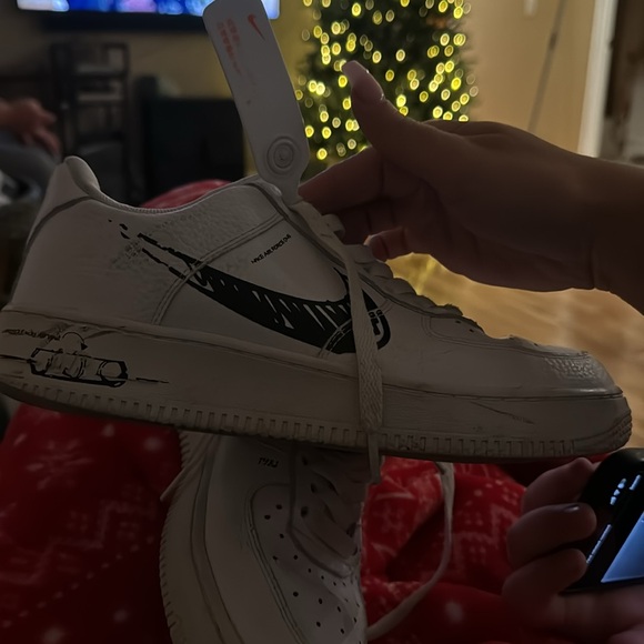 Nike Airforce 1 - Picture 3 of 4